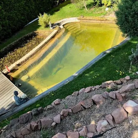 Апартаменты Joelle Mit Sauna, Schwimmteich Und Gym *