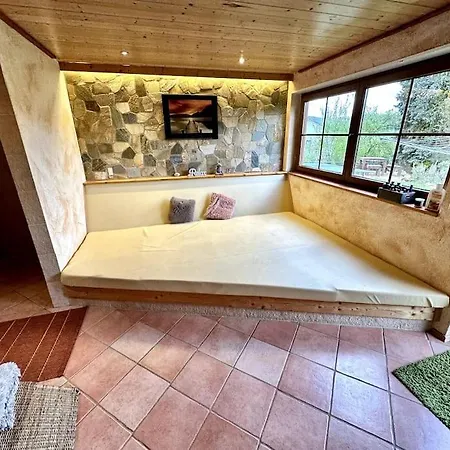 Appartement Joelle Mit Sauna, Schwimmteich Und Gym