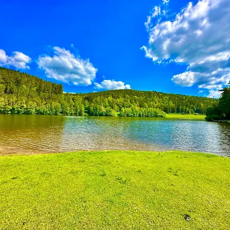 Joelle Mit Sauna, Schwimmteich Und Gym 公寓