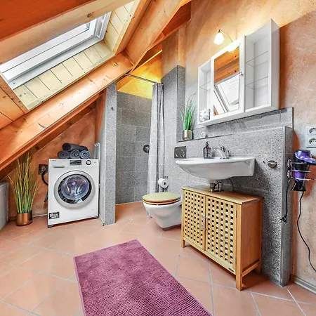 Joelle Mit Sauna, Schwimmteich Und Gym Appartement