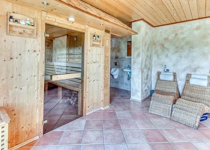 公寓 Joelle Mit Sauna, Schwimmteich Und Gym