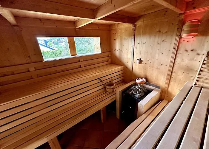 公寓 Joelle Mit Sauna, Schwimmteich Und Gym *