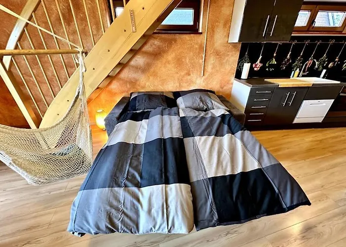 Joelle Mit Sauna, Schwimmteich Und Gym