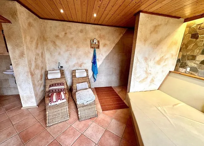 公寓 Joelle Mit Sauna, Schwimmteich Und Gym *