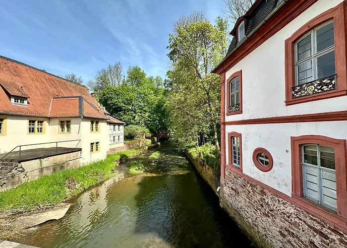 Joelle Mit Sauna, Schwimmteich Und Gym 公寓