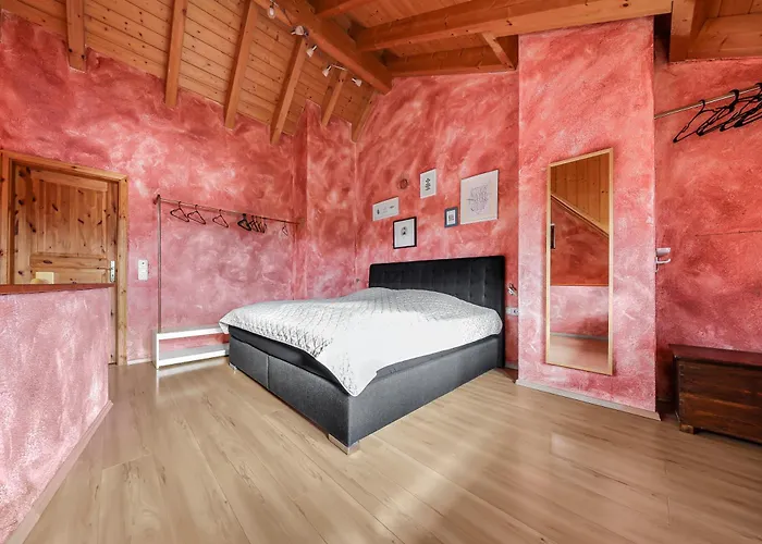 Joelle Mit Sauna, Schwimmteich Und Gym